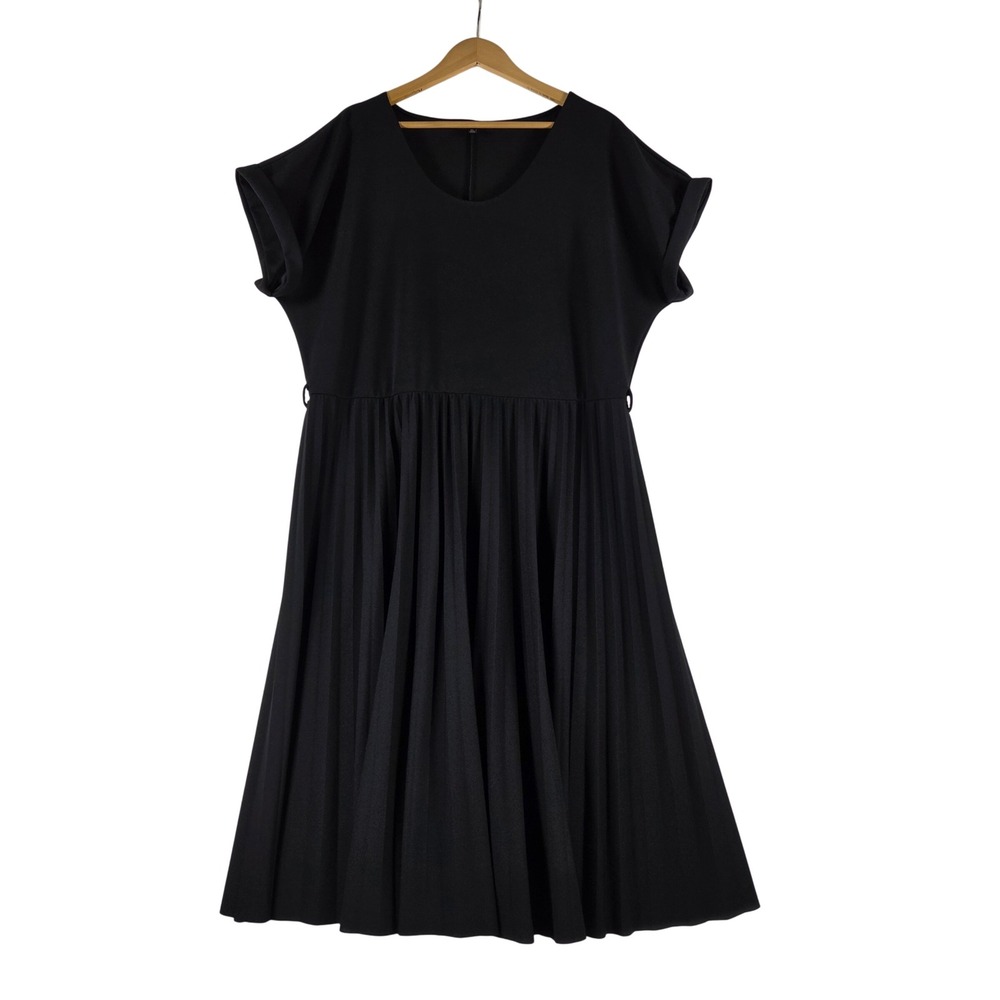 Elizabeth & Nicole Black Pleated Midi Dress 3XL Short Sleeve Scoop Neck
